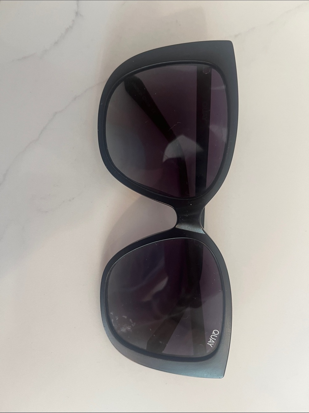 Quay Australia Black Cat-Eye Sunglasses with Dark Lenses
